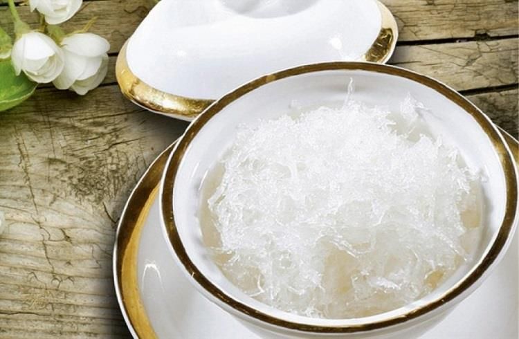 Tổ yến sào đối với phụ nữ sau khi sinh