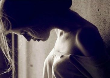 Lòng kiêu hãnh của một cô gái “muốn nói chuyện”…