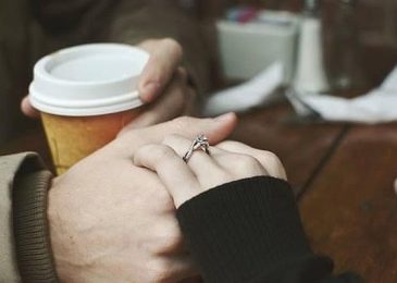 Chúng mình tính chuyện tương lai đi anh!