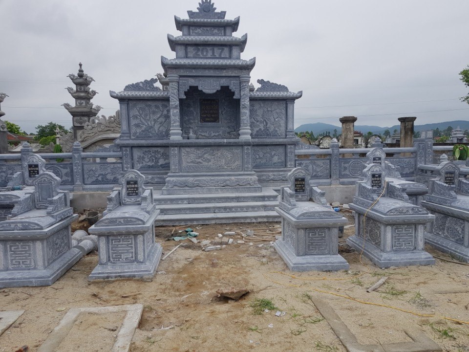 Lăng mộ đá Ninh Bình