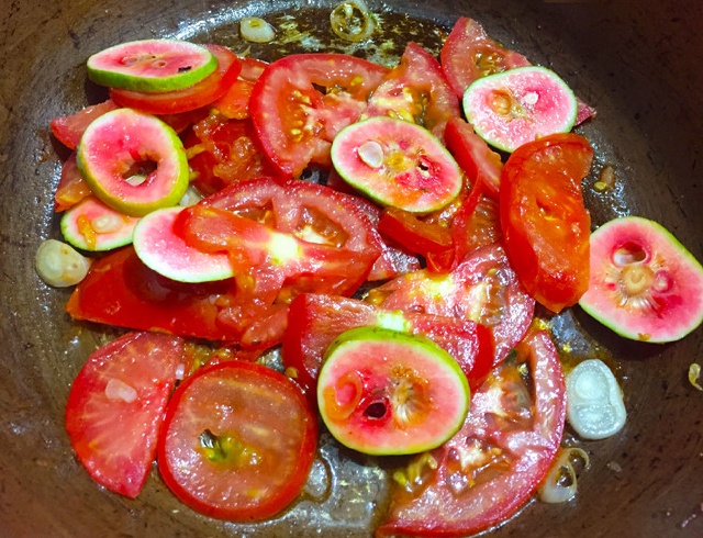 Canh chua Hà biển quả Chay 2