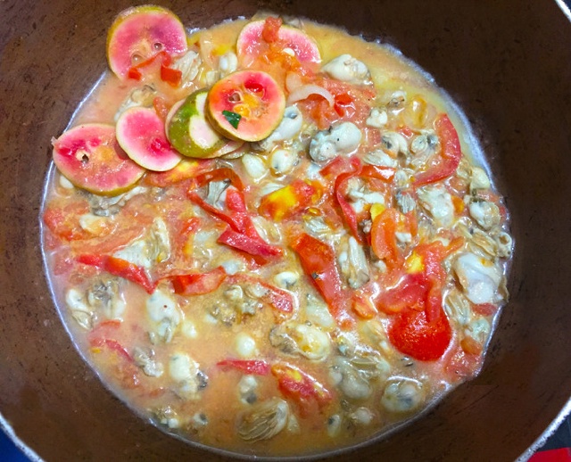 Canh chua Hà biển quả Chay 3