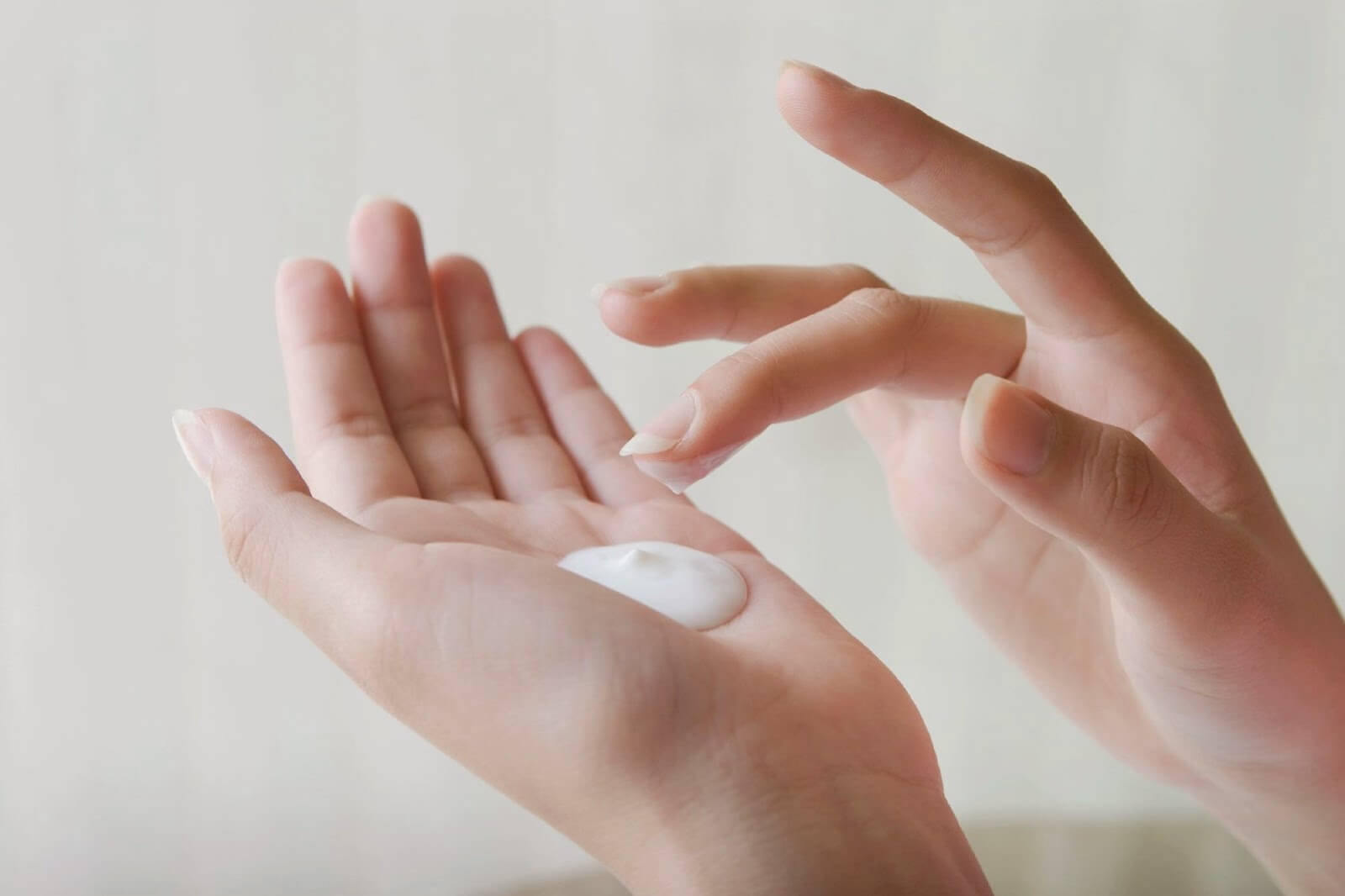 Cách Điều Trị Da Khi Sử Dụng Phải Sản Phẩm Không Rõ Xuất Xứ 4