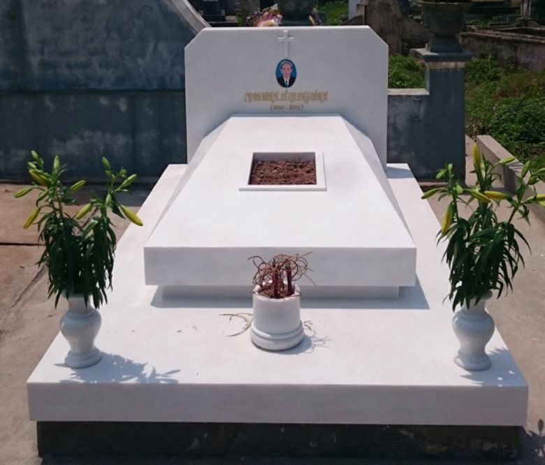 Mộ đá granite 3